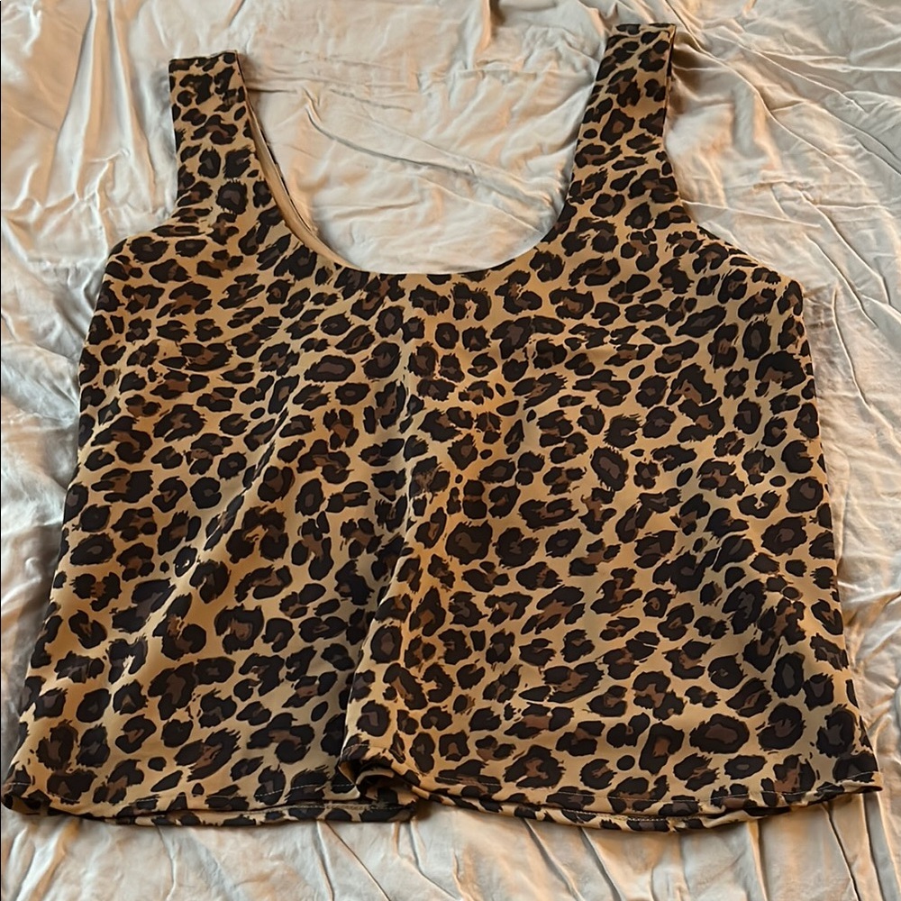 Leopard Print Sleeveless Top